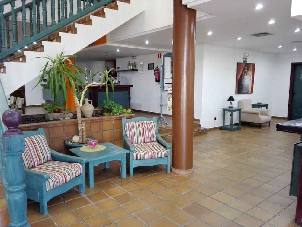 Hotel Almagro Hotel