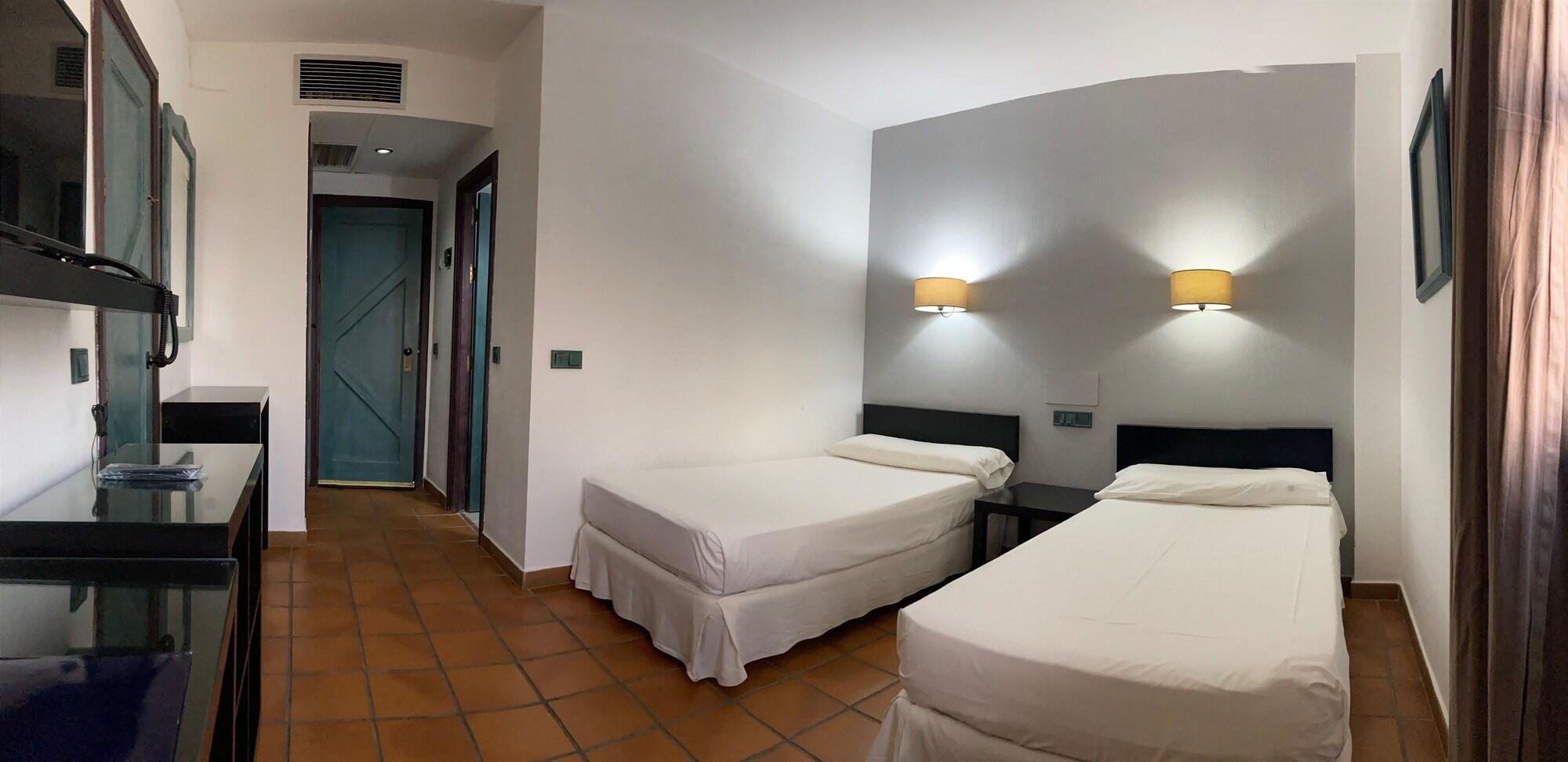 Hotel Almagro 3* Almagro